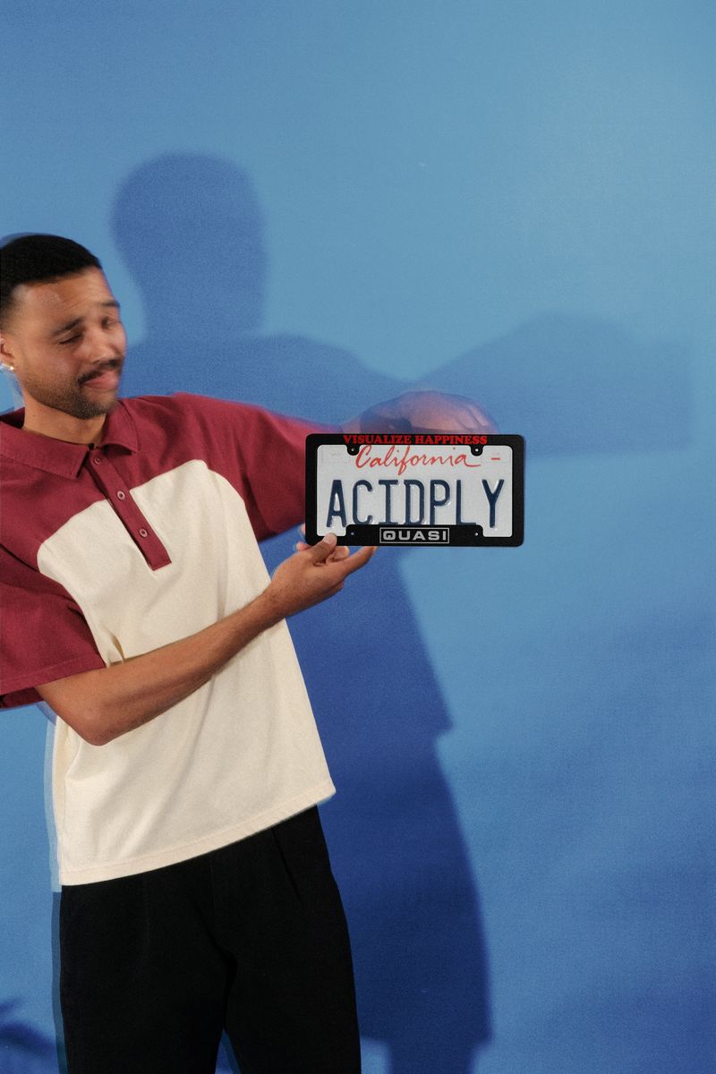 Quasi “Happiness License Plate”