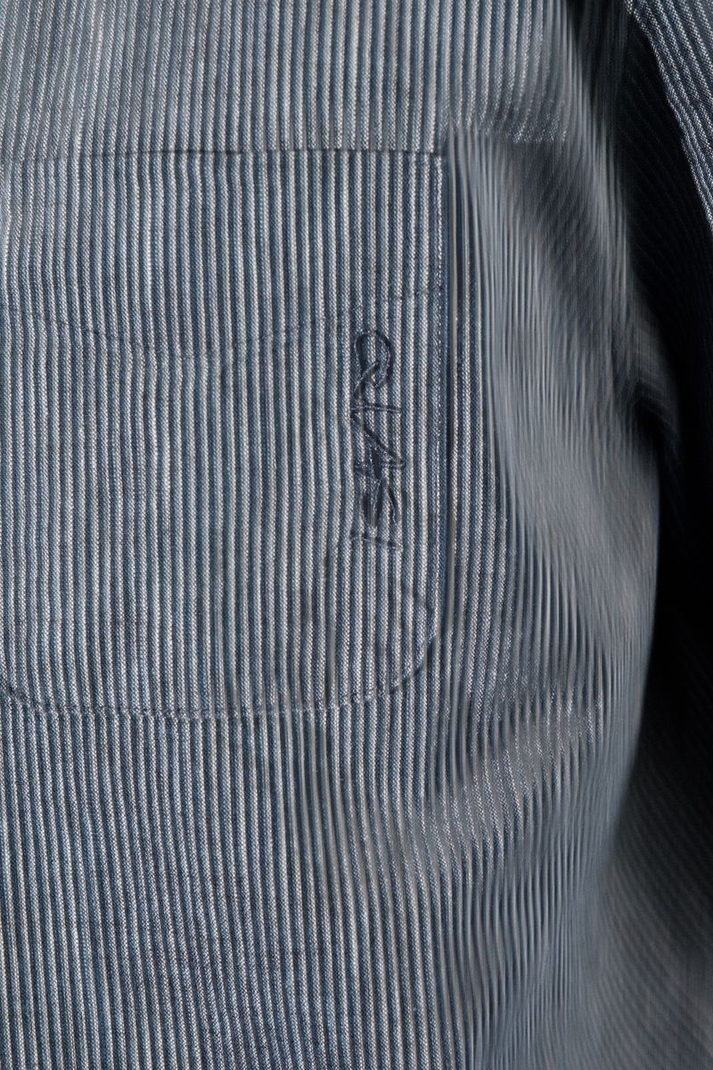 Quasi Kalvin Short Sleeve Button