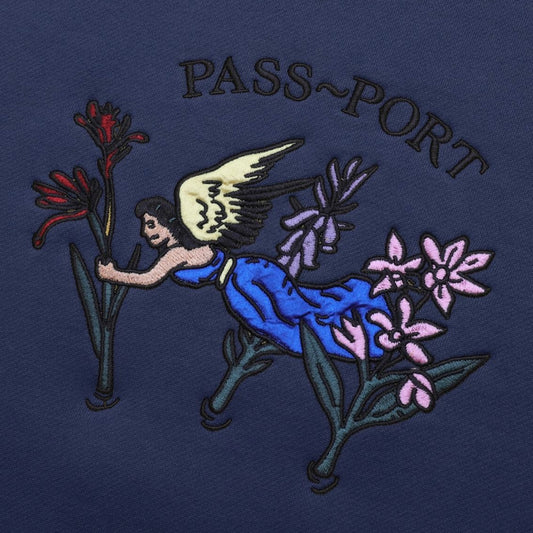 Pass~Port “Gardening Appliqué Sweater”