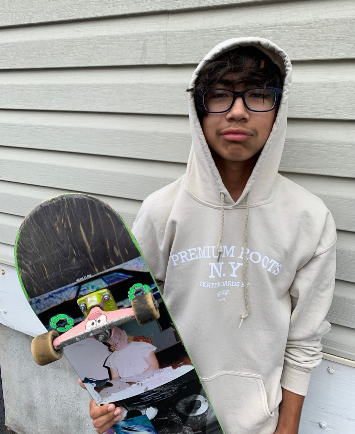 Skateboard shop Premium Roots New York